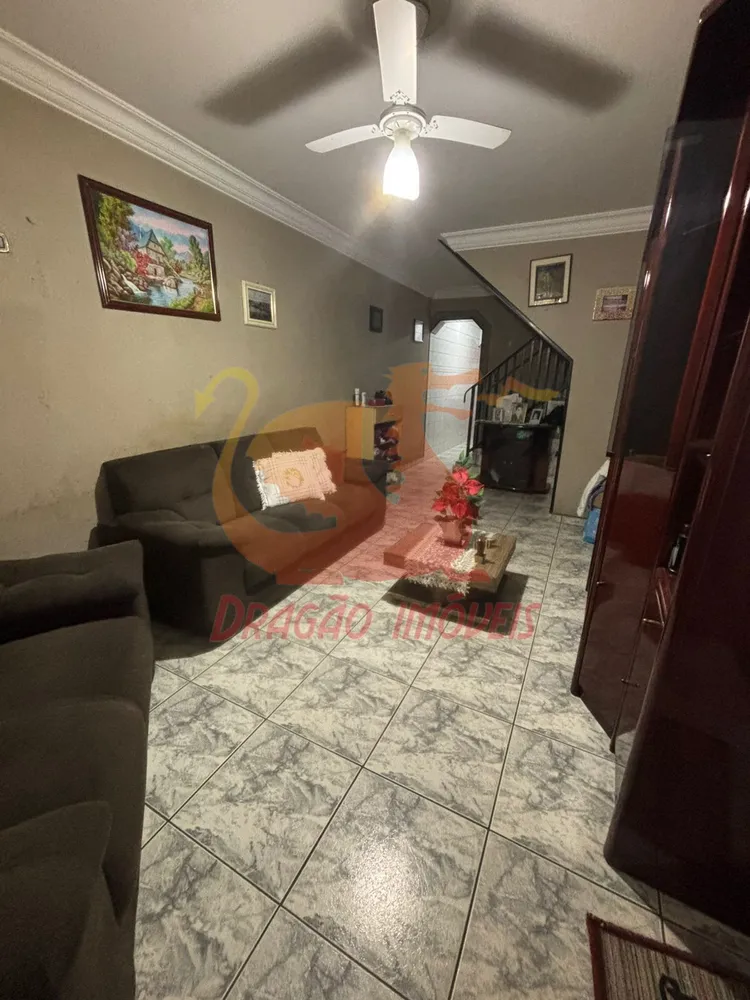 Casa, 4 quartos, 190 m² - Foto 4