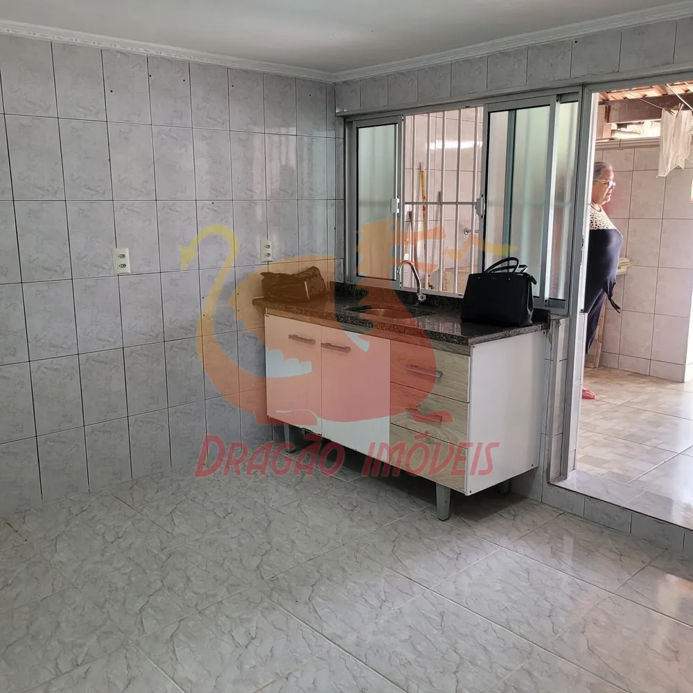 Casa, 3 quartos, 80 m² - Foto 2