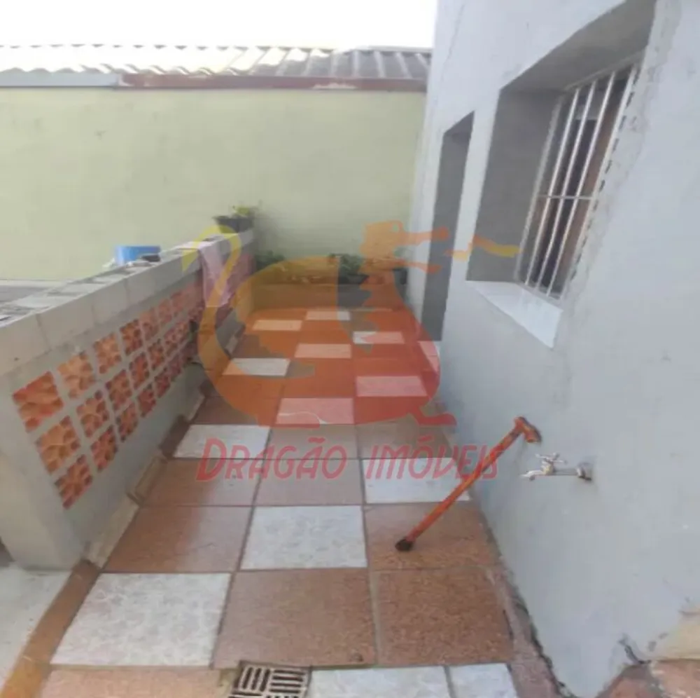 Casa, 1 quarto, 190 m² - Foto 2