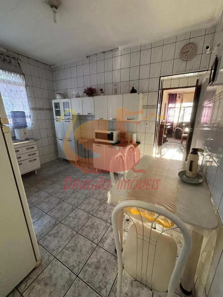 Casa, 2 quartos, 260 m² - Foto 2