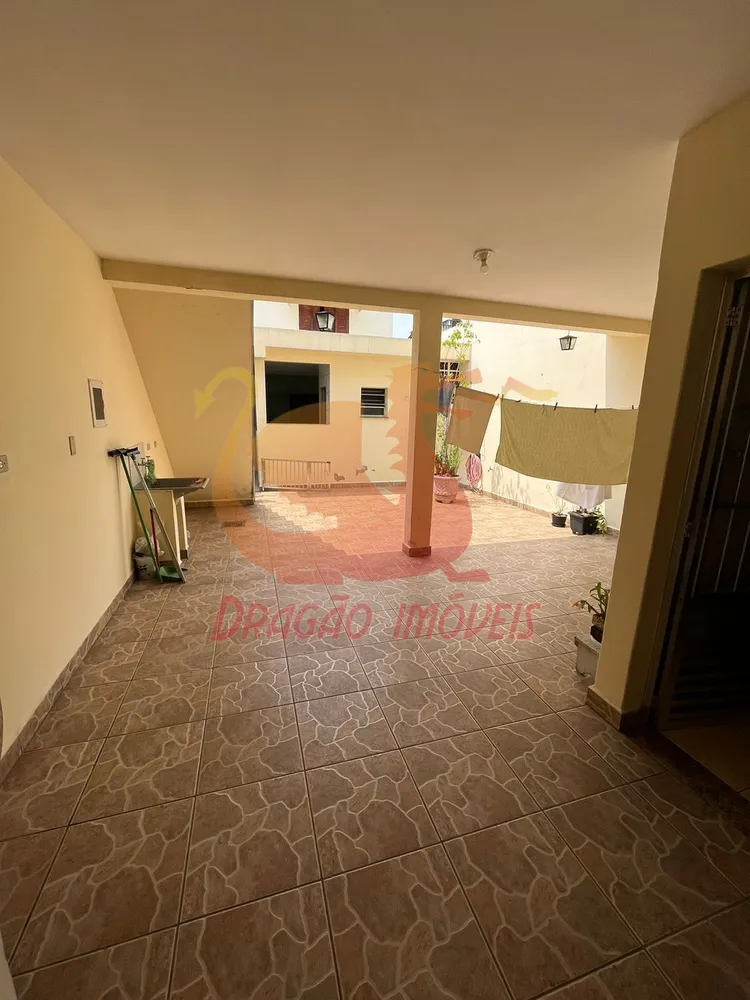 Casa, 4 quartos, 240 m² - Foto 8