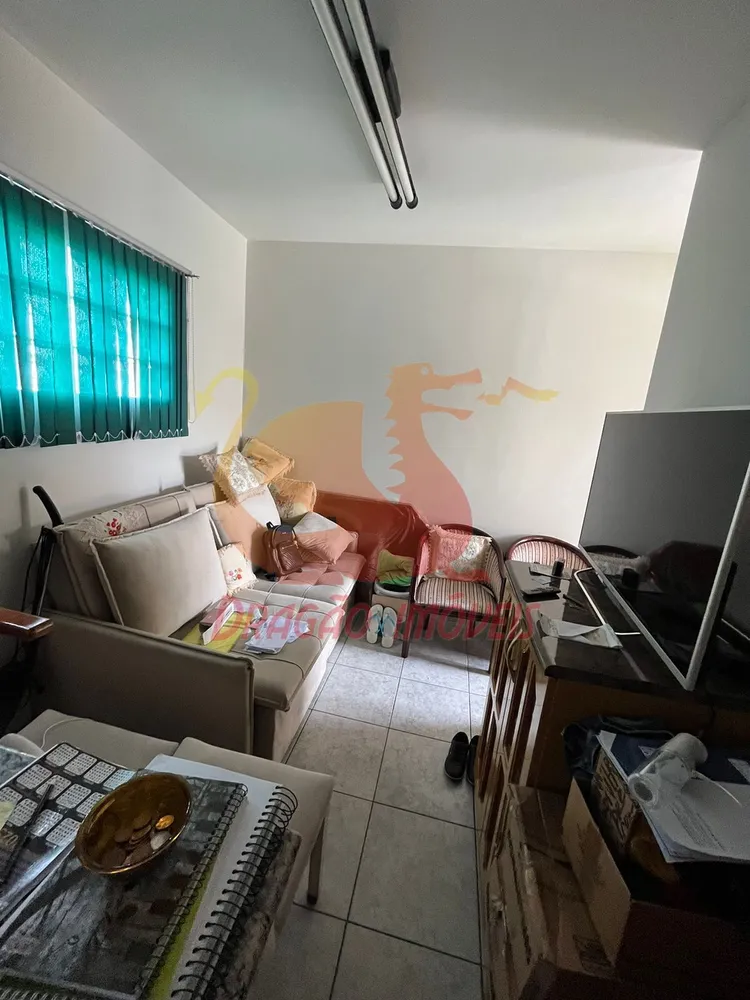 Casa, 4 quartos, 240 m² - Foto 6