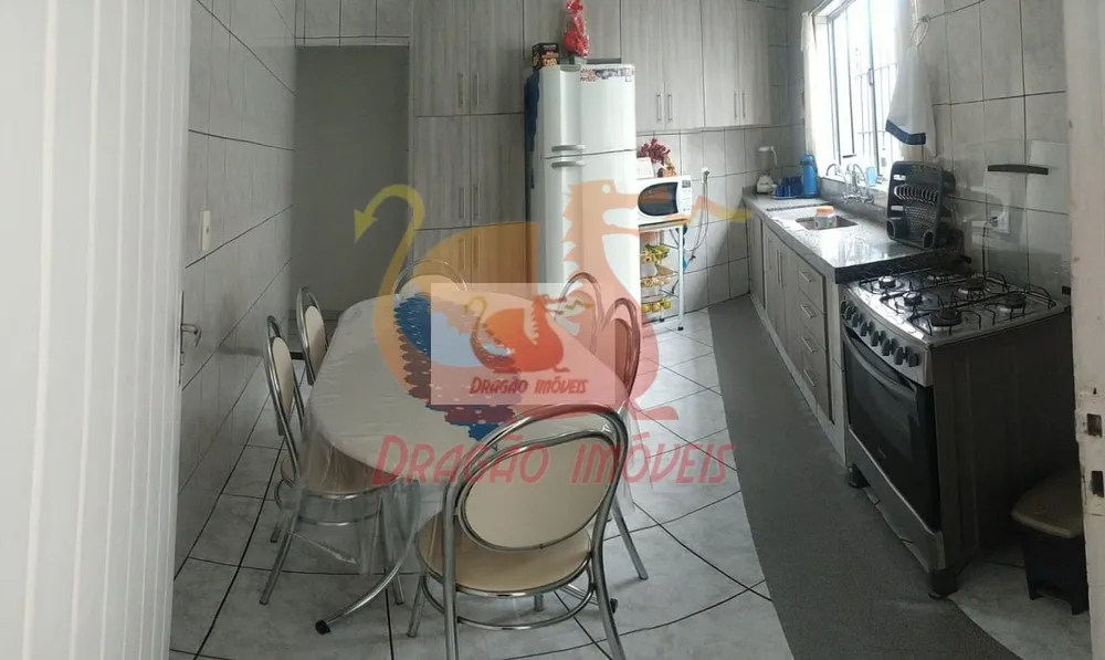 Casa, 3 quartos, 237 m² - Foto 6