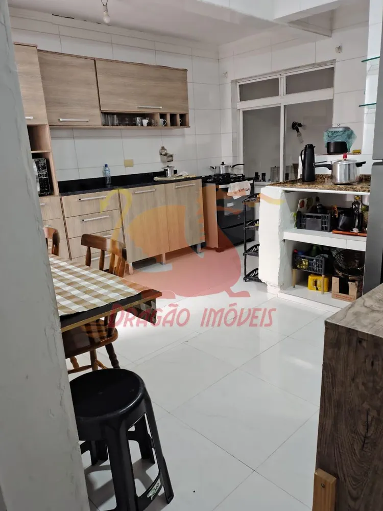 Casa, 2 quartos, 140 m² - Foto 1