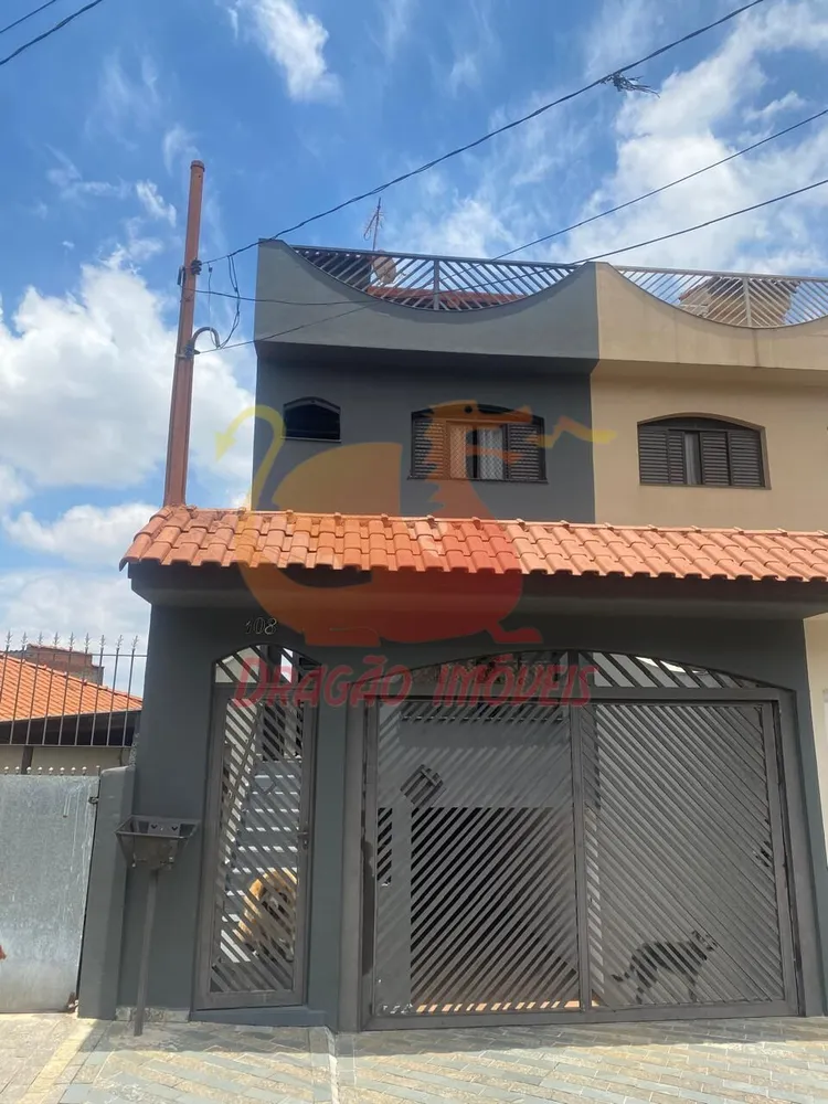 Casa, 3 quartos, 308 m² - Foto 1