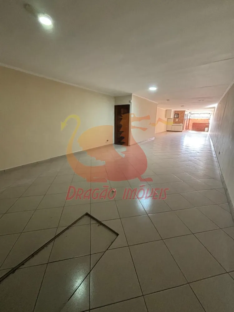 Casa, 3 quartos, 243 m² - Foto 7