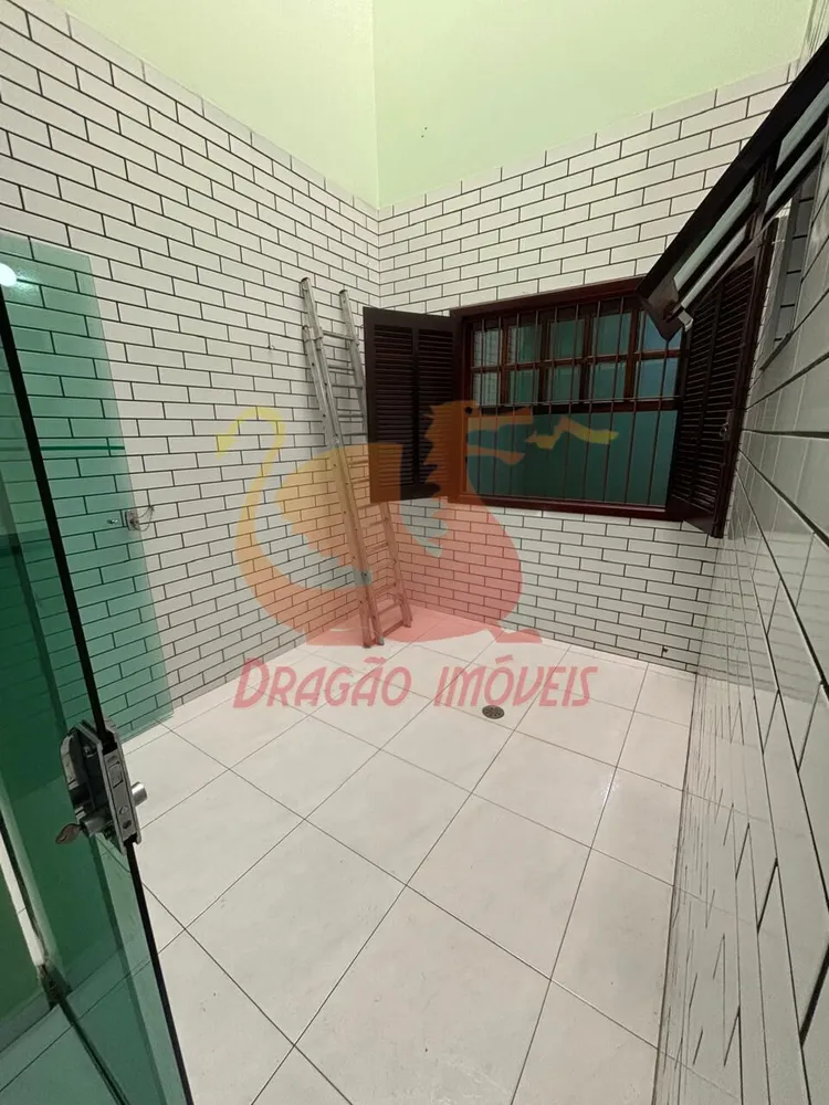 Casa, 3 quartos, 243 m² - Foto 8