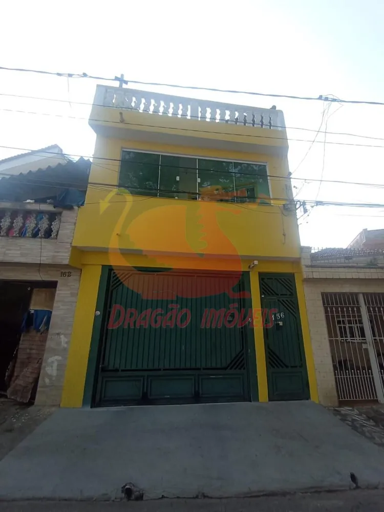 Casa, 3 quartos, 222 m² - Foto 1