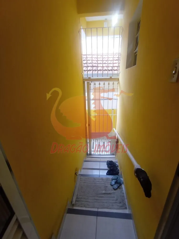 Casa, 3 quartos, 222 m² - Foto 2