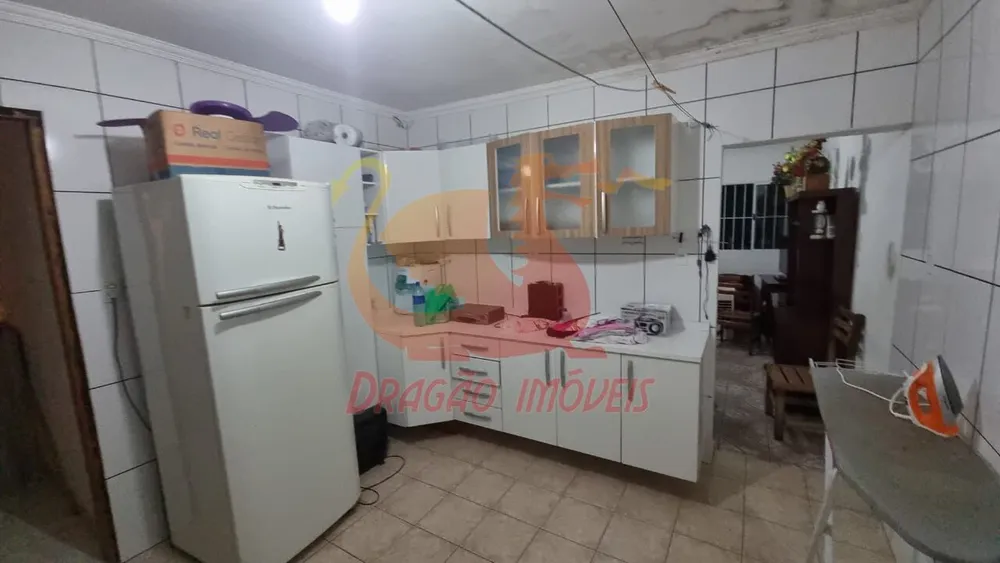 Casa, 2 quartos, 214 m² - Foto 8