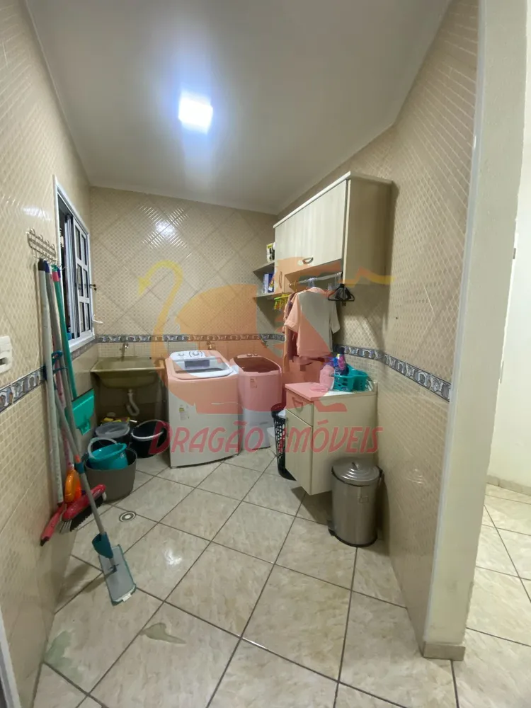 Casa, 4 quartos, 230 m² - Foto 5