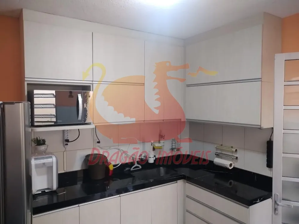 Casa, 3 quartos, 142 m² - Foto 1