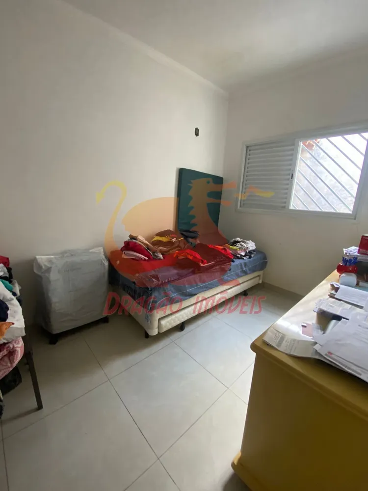 Casa, 4 quartos, 210 m² - Foto 2