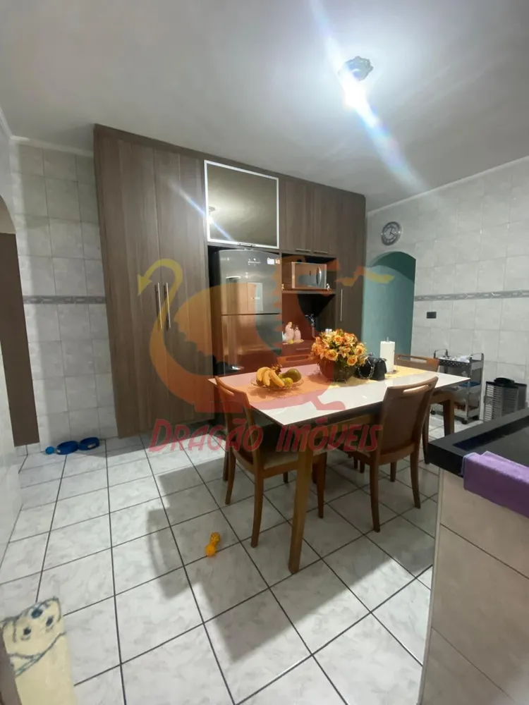 Casa, 3 quartos, 140 m² - Foto 1