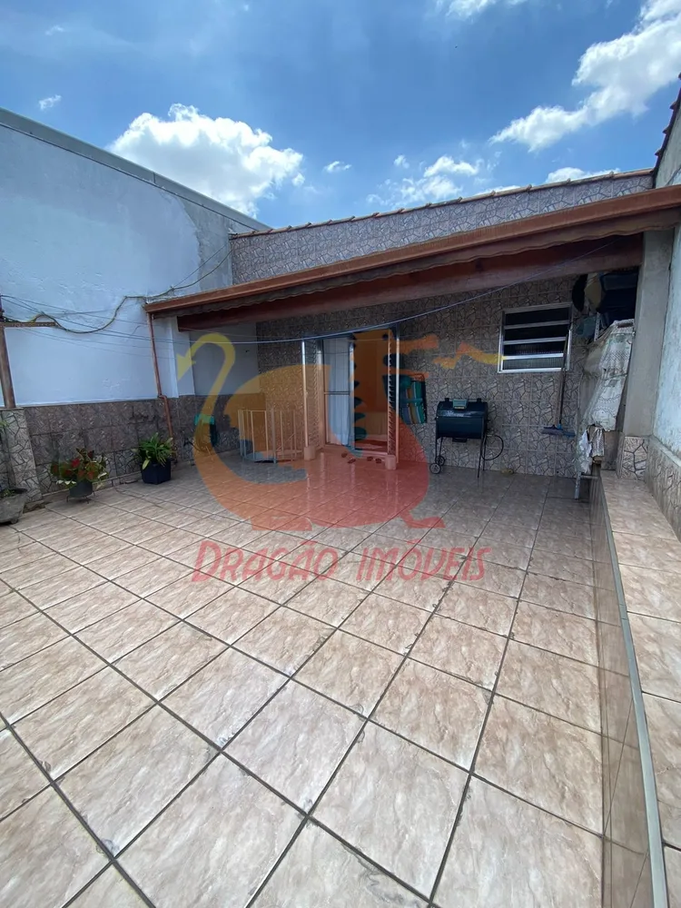 Casa, 3 quartos, 240 m² - Foto 4