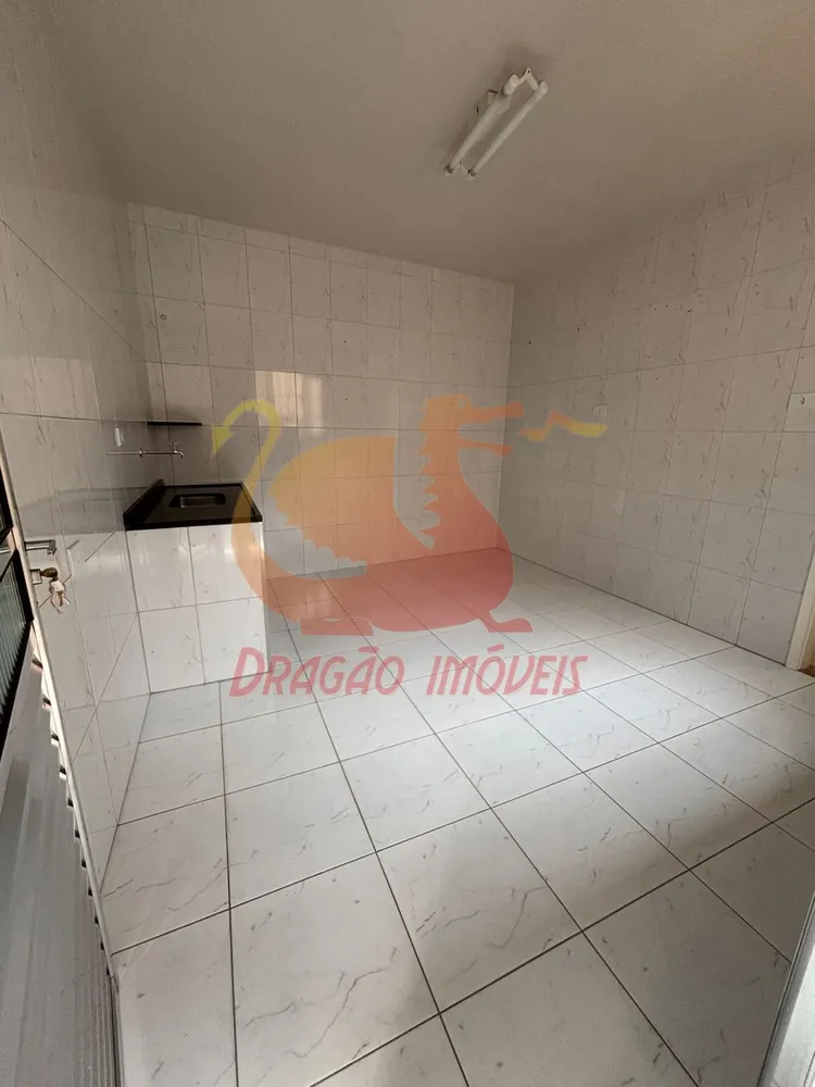 Casa, 4 quartos, 310 m² - Foto 1