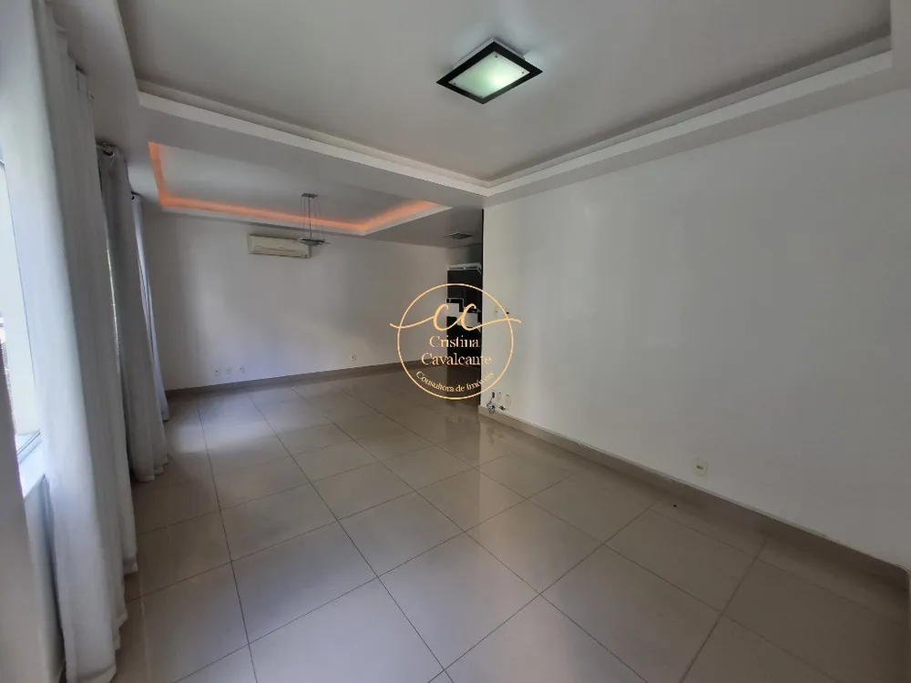 Casa, 3 quartos, 194 m² - Foto 2