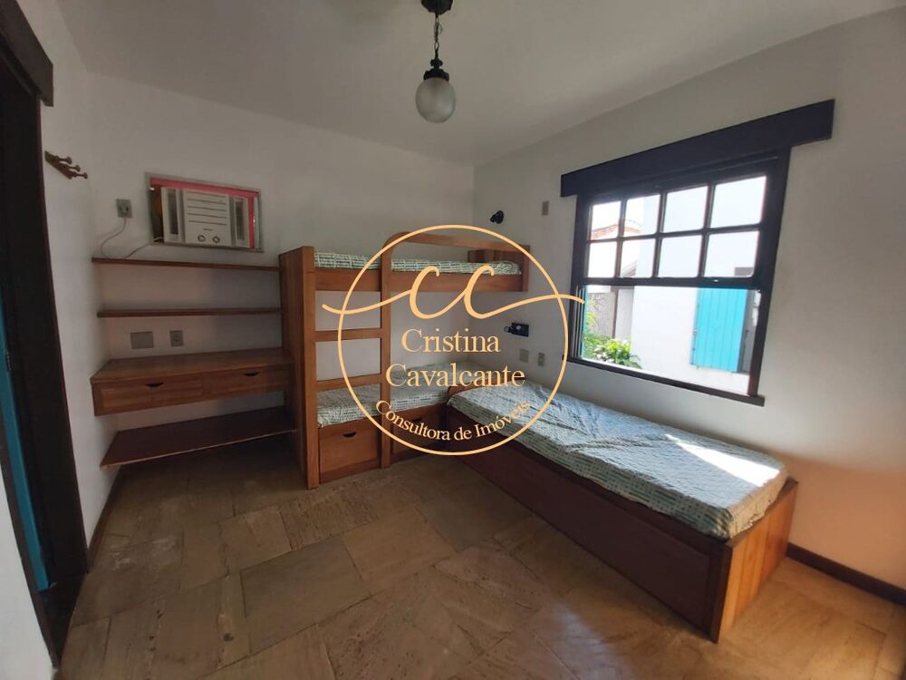 Casa à venda com 9 quartos, 1600m² - Foto 10