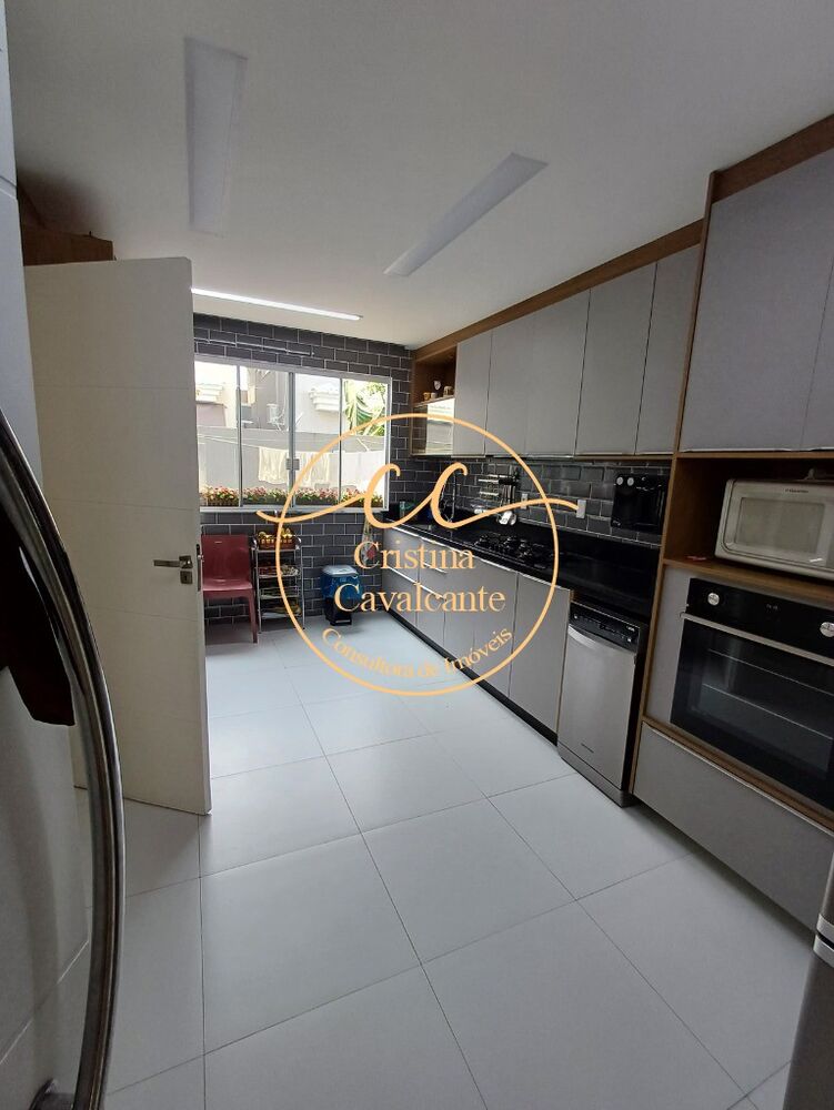 Casa, 4 quartos, 241 m² - Foto 4