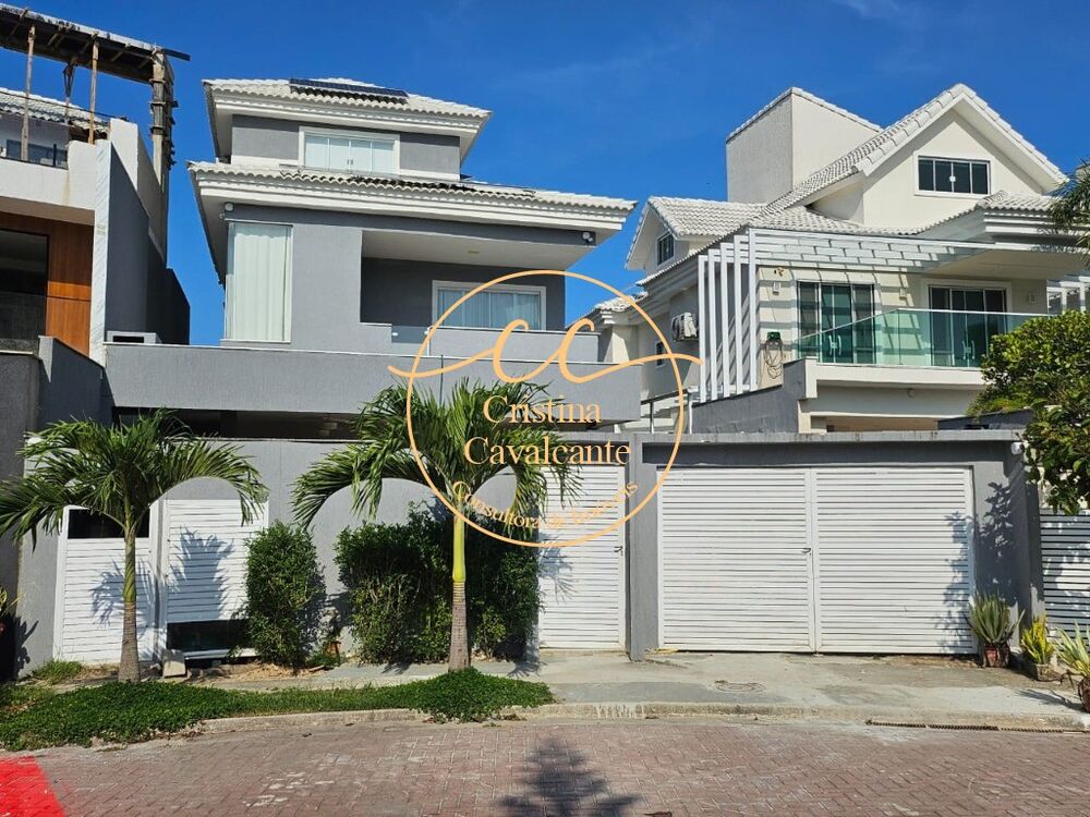 Casa, 4 quartos, 241 m² - Foto 1