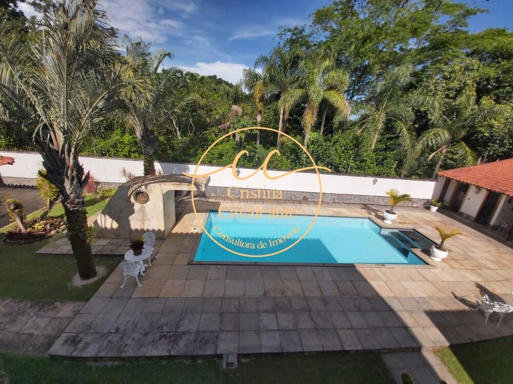 Casa, 4 quartos, 720 m² - Foto 1