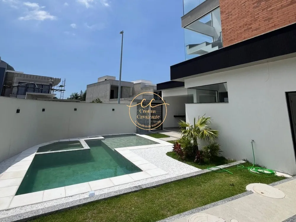 Casa, 3 quartos, 240 m² - Foto 1