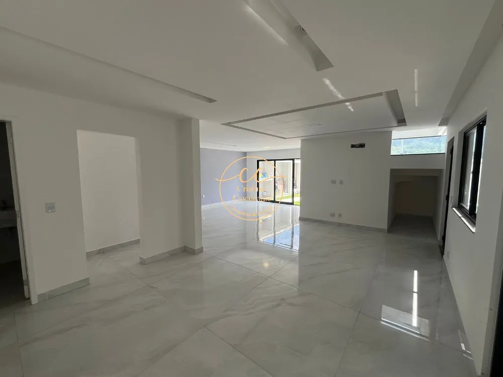 Casa, 3 quartos, 240 m² - Foto 3