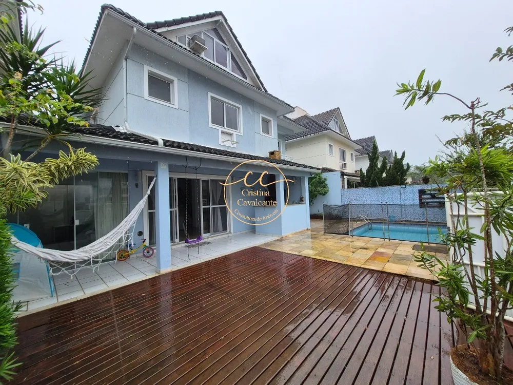 Casa, 4 quartos, 190 m² - Foto 1