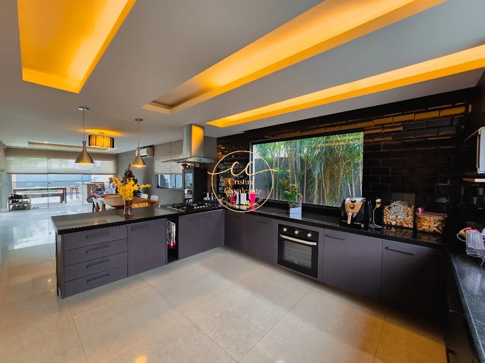 Casa, 4 quartos, 273 m² - Foto 9