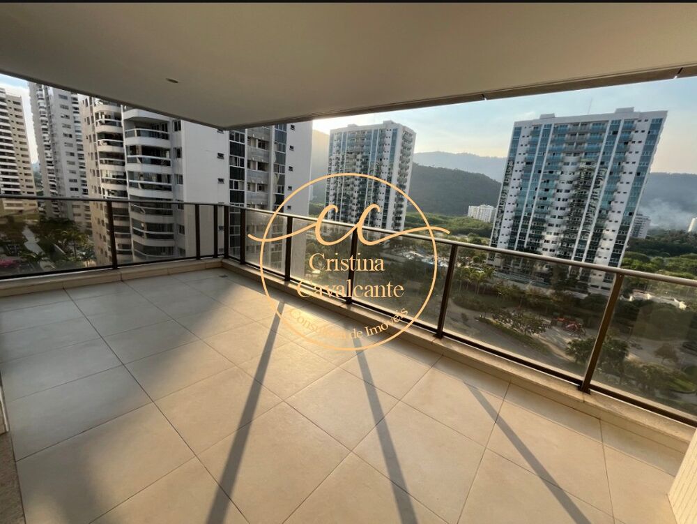 Apartamento à venda com 4 quartos, 160m² - Foto 1