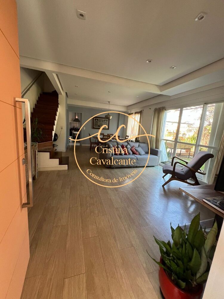 Casa, 4 quartos, 220 m² - Foto 1