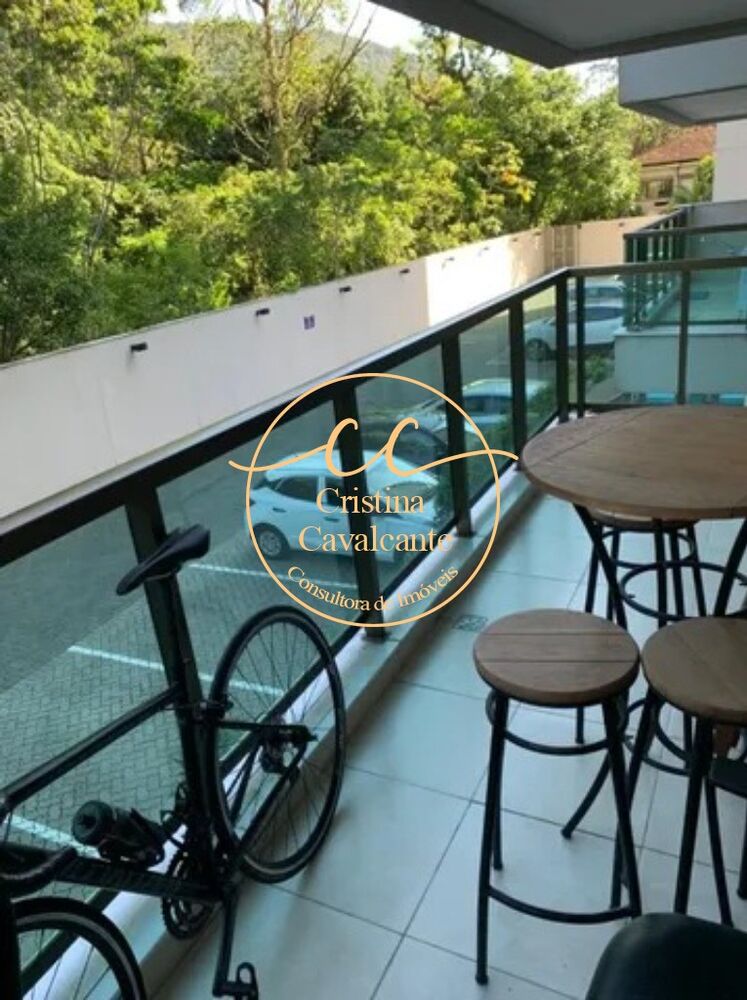 Apartamento à venda com 2 quartos, 67m² - Foto 5