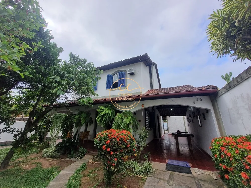 Casa, 4 quartos, 273 m² - Foto 1