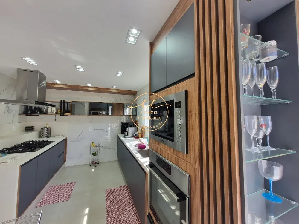 Casa, 4 quartos, 230 m² - Foto 19