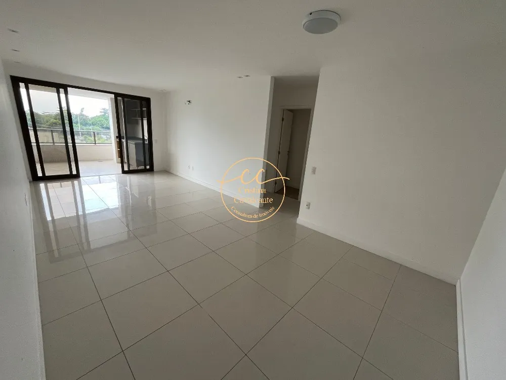 Apartamento, 3 quartos, 131 m² - Foto 2
