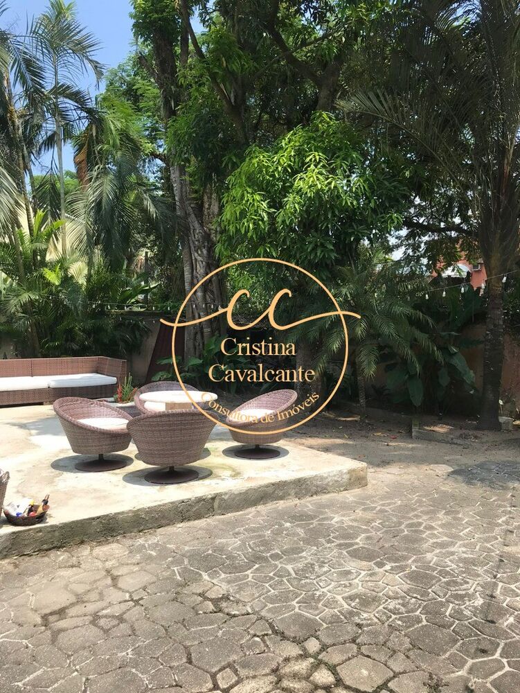 Casa à venda com 3 quartos, 450m² - Foto 4