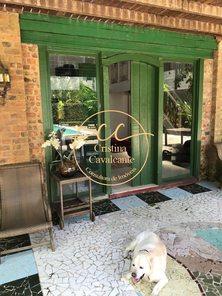 Casa à venda com 3 quartos, 450m² - Foto 2