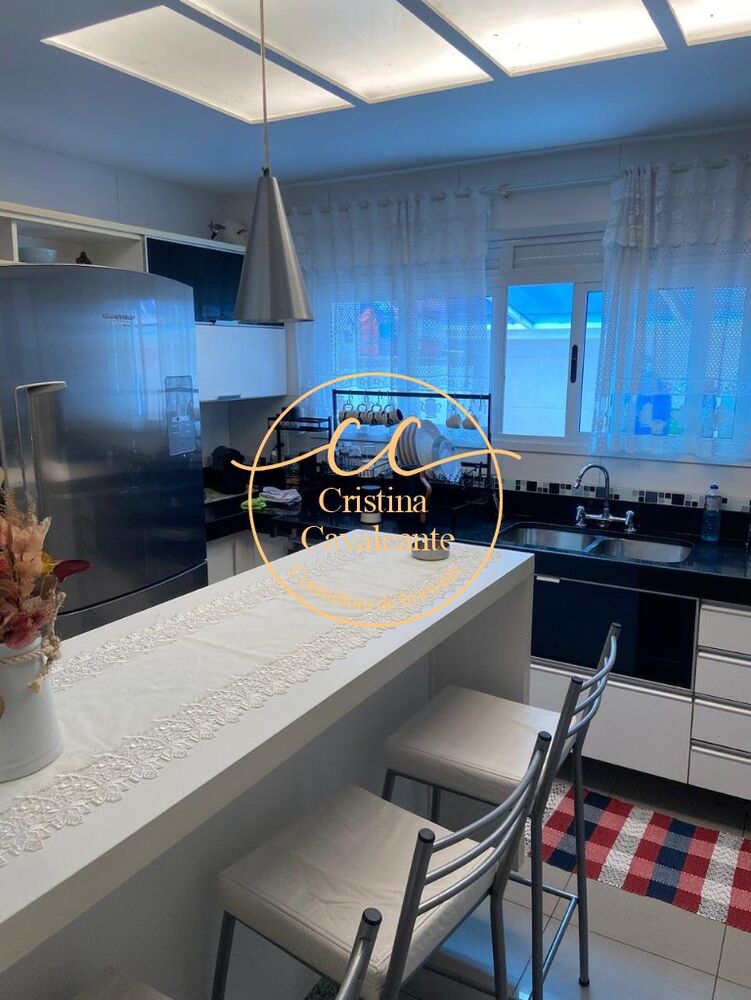 Casa, 5 quartos, 230 m² - Foto 4