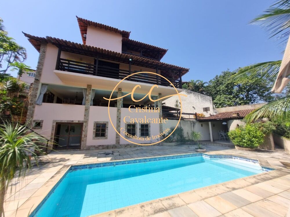 Casa, 4 quartos, 630 m² - Foto 1