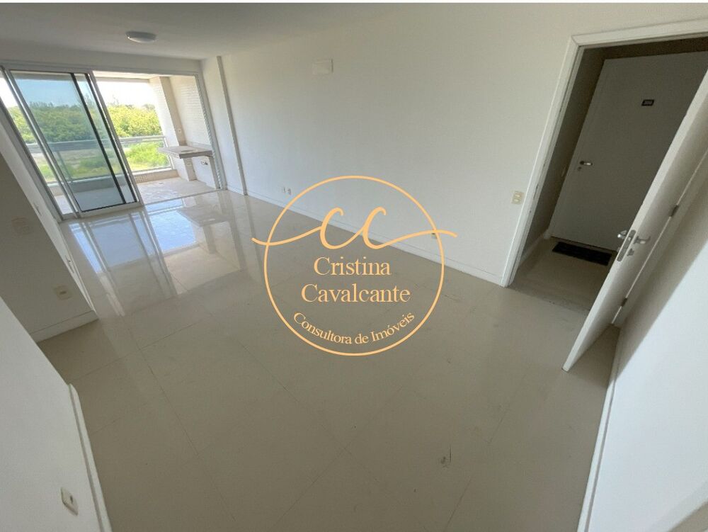 Apartamento à venda com 3 quartos, 110m² - Foto 2