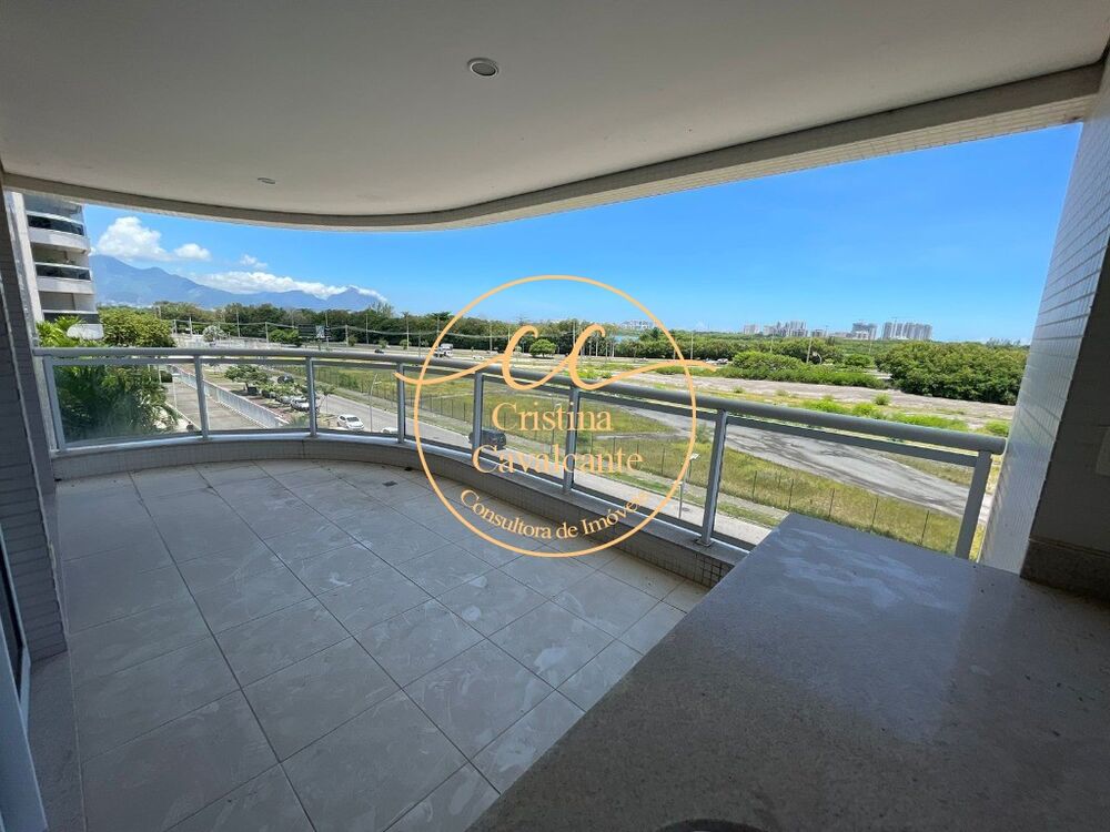 Apartamento à venda com 3 quartos, 110m² - Foto 1