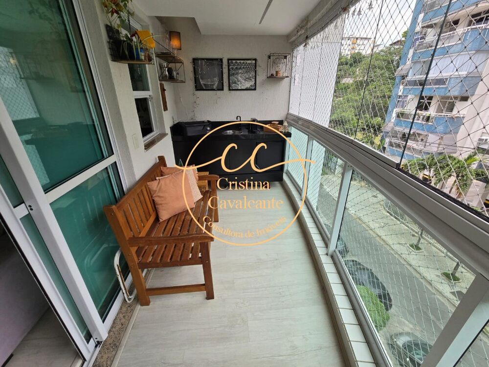 Apartamento à venda com 2 quartos, 62m² - Foto 4