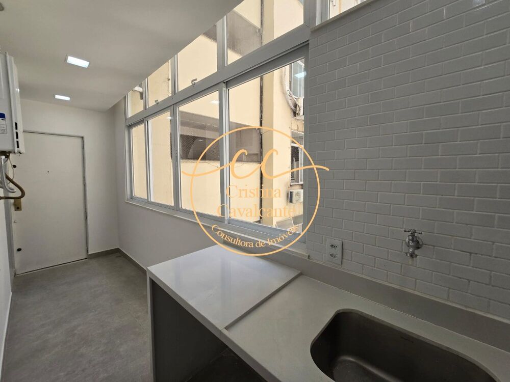 Apartamento à venda com 3 quartos, 205m² - Foto 8