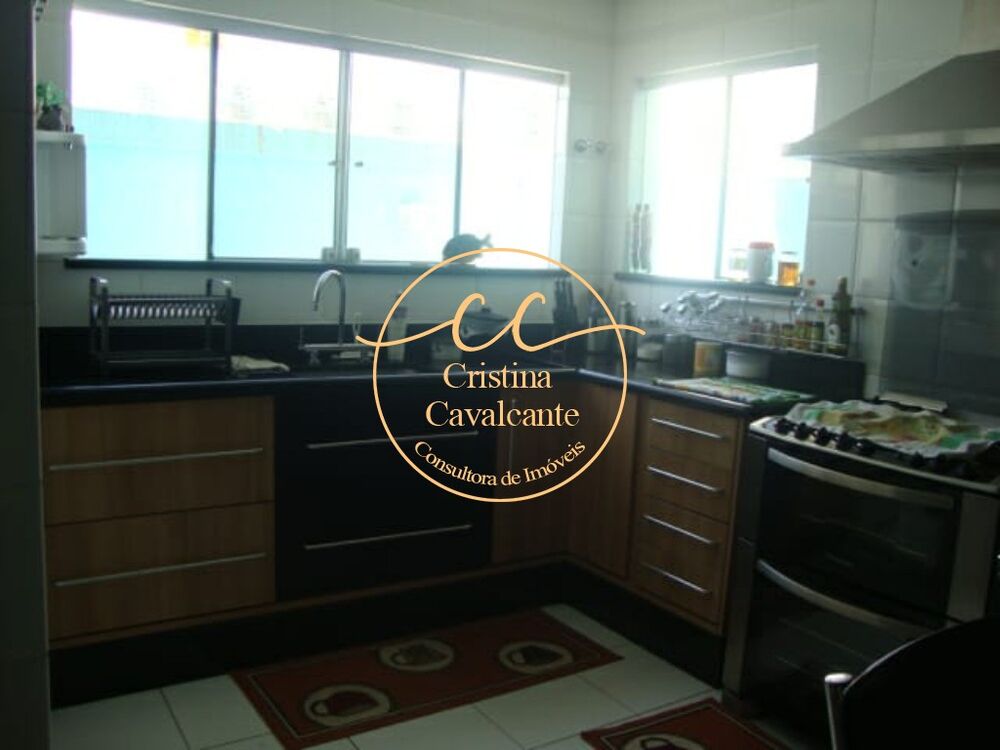 Casa à venda com 4 quartos, 280m² - Foto 5