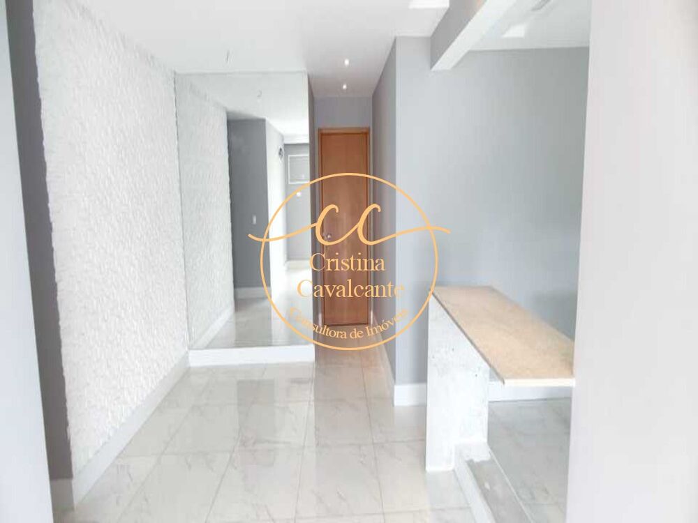 Apartamento à venda com 2 quartos, 68m² - Foto 2