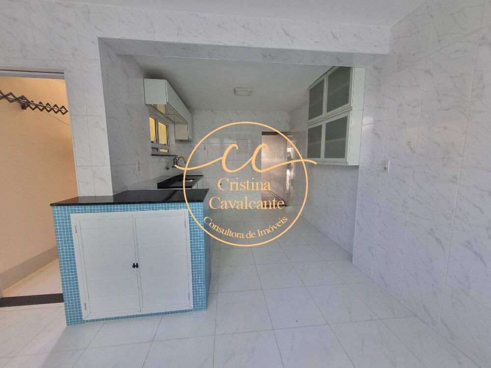 Casa à venda com 2 quartos, 100m² - Foto 10