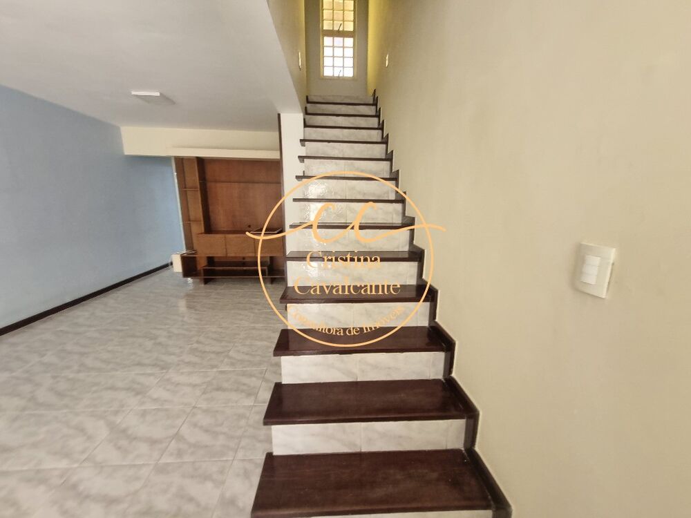 Casa à venda com 2 quartos, 100m² - Foto 11