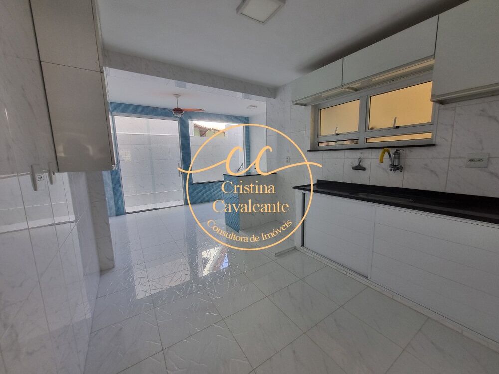 Casa à venda com 2 quartos, 100m² - Foto 6