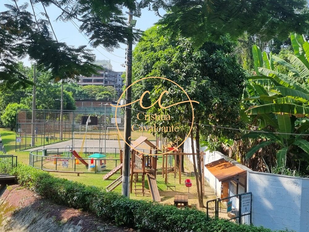 Casa à venda com 2 quartos, 100m² - Foto 18