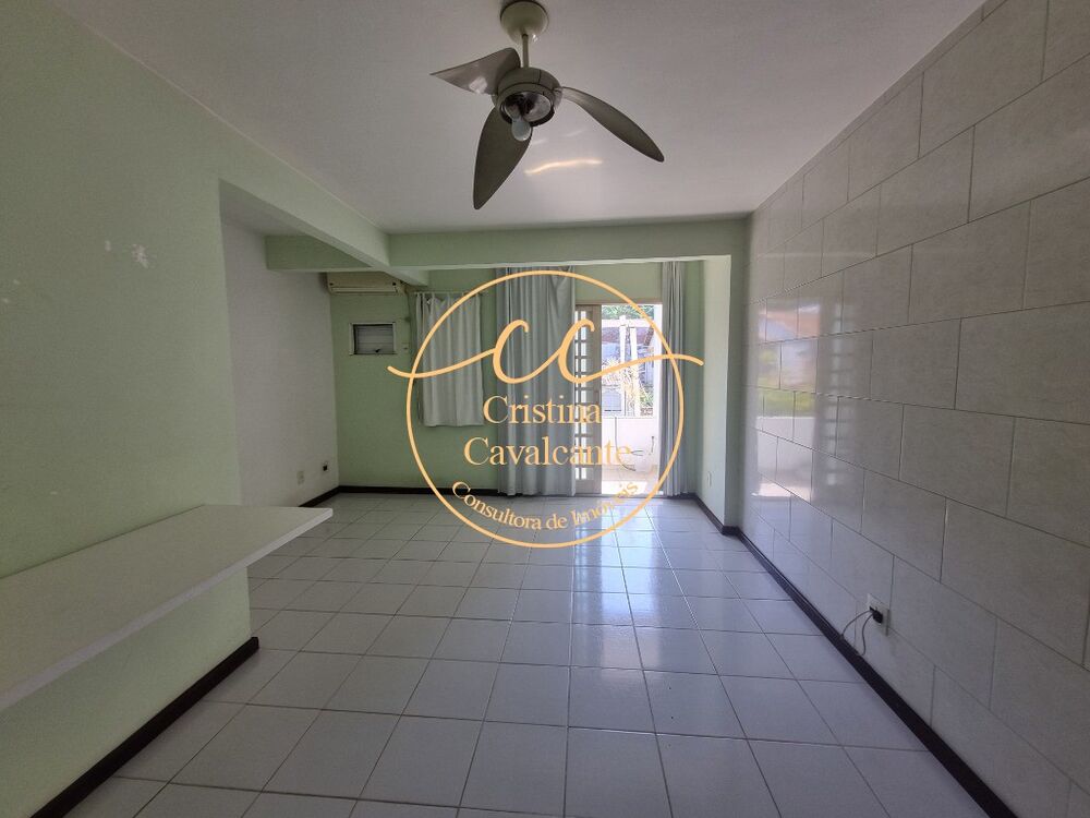 Casa à venda com 2 quartos, 100m² - Foto 14